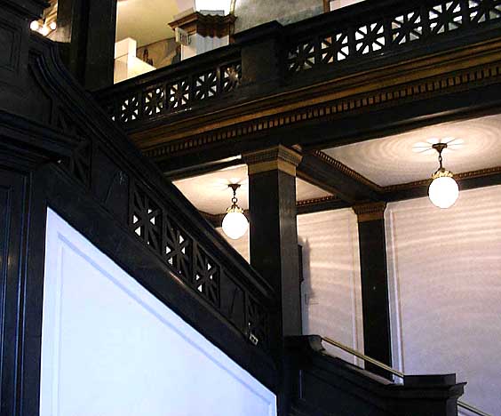 i04.JPG