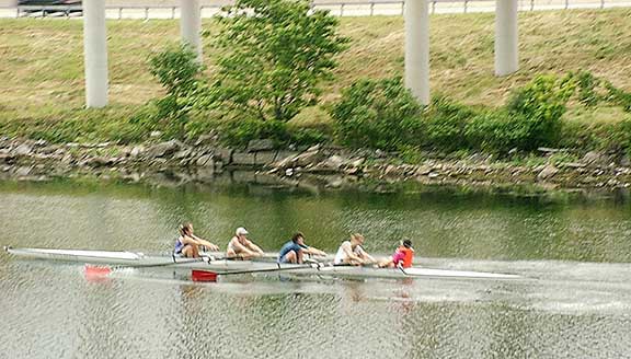 rowers.JPG